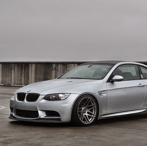 Meet your Posher, Denis